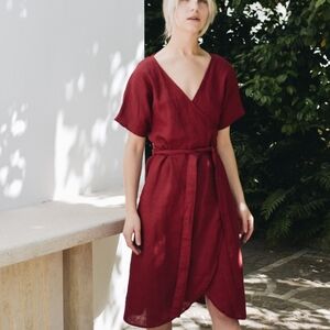 Linenfox Wrap Midi Dress in Burgundy